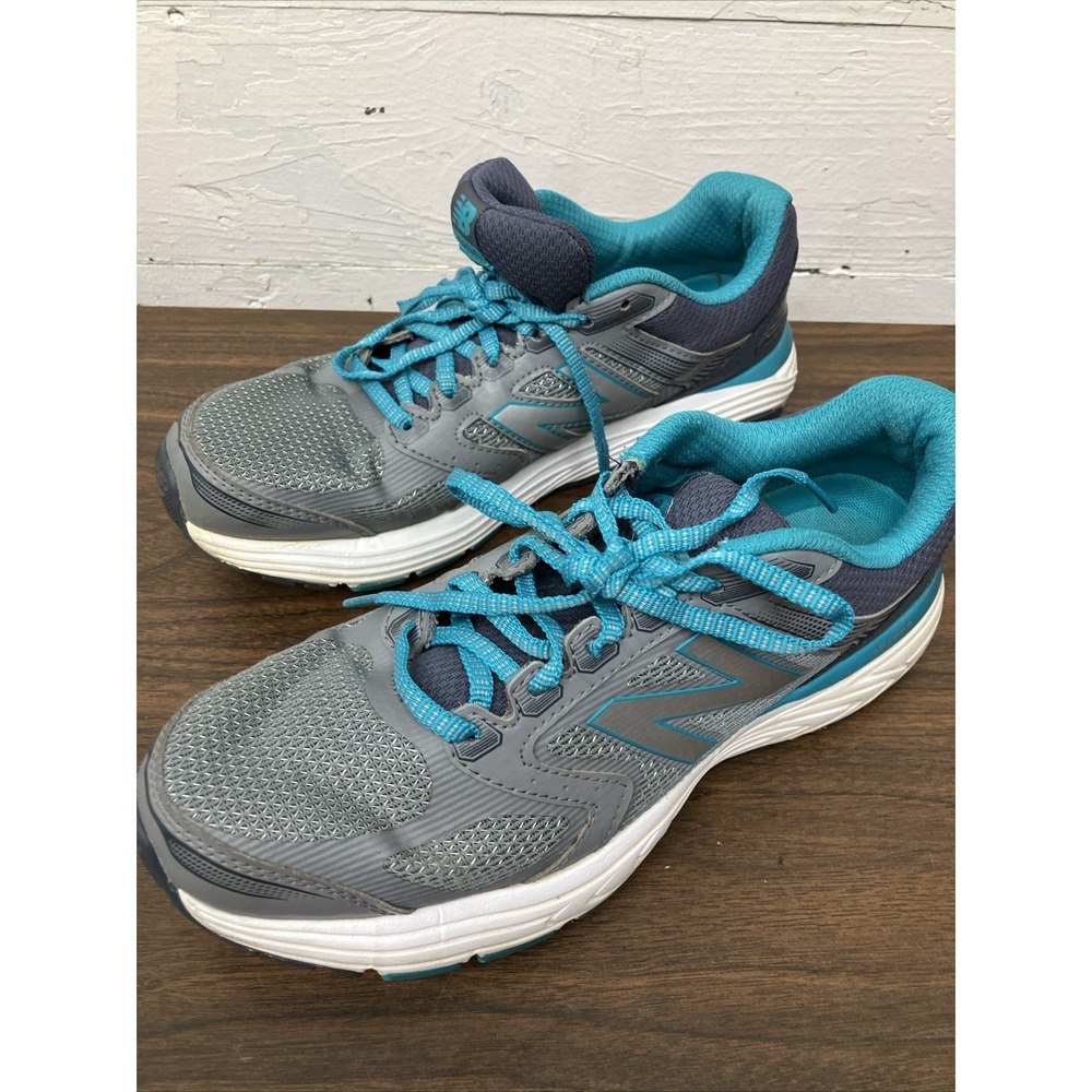 New Balance Made In USA Women's Size 9 (Wide) Running Shoes Gray